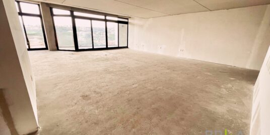 Departamento PH en obra blanca en venta en Interlomas